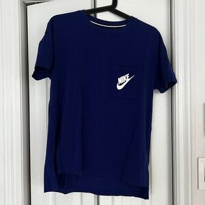 Women Nike T-Shirt M